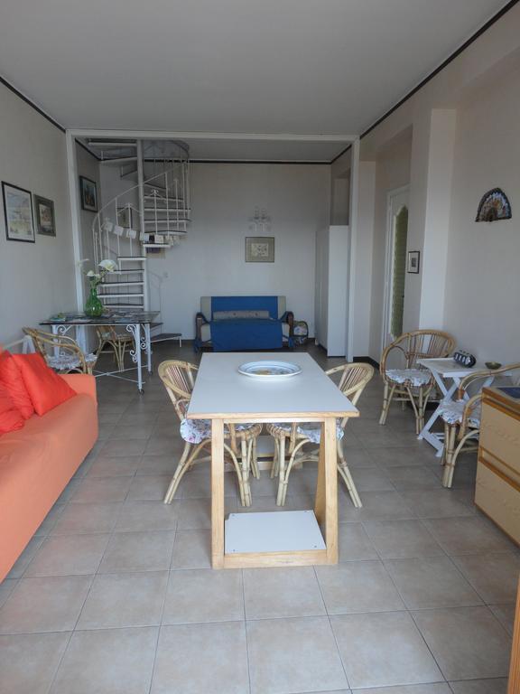 Appartamento Sul Mare Acireale Eksteriør billede