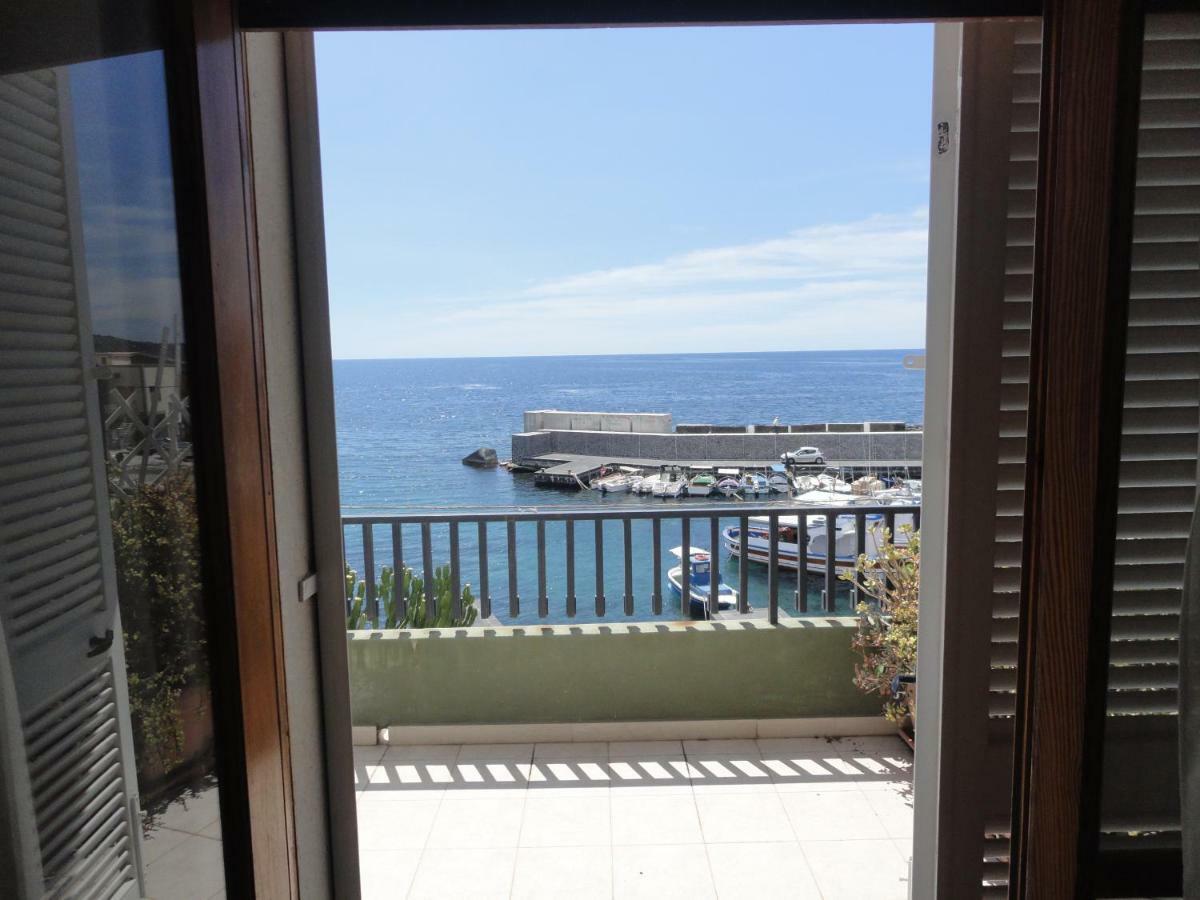 Appartamento Sul Mare Acireale Eksteriør billede