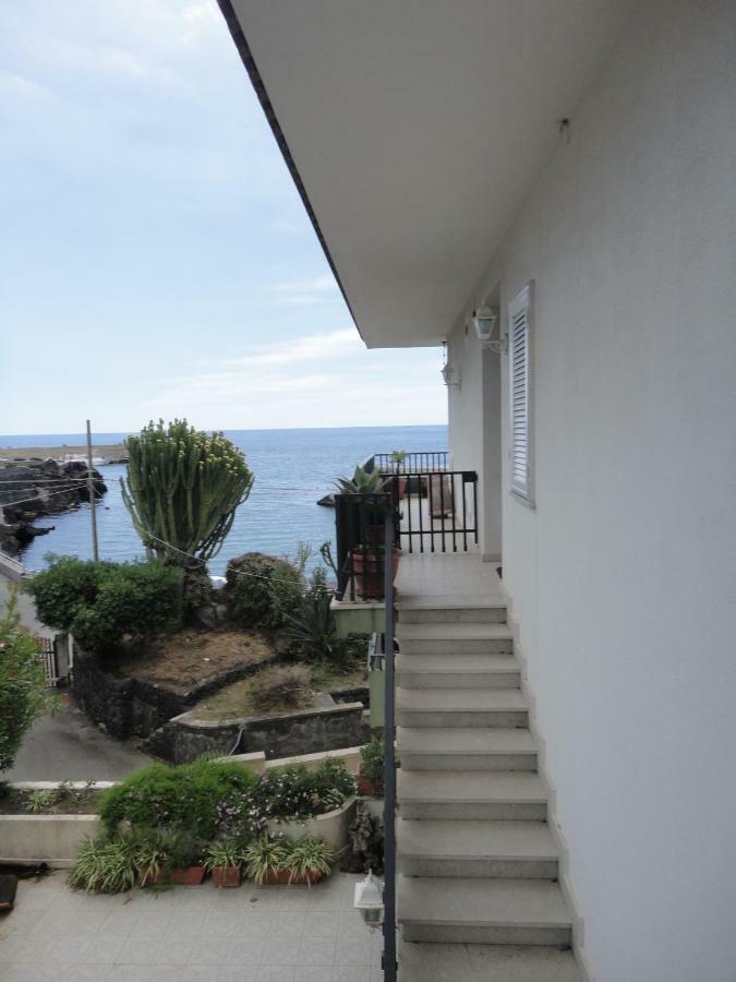 Appartamento Sul Mare Acireale Eksteriør billede